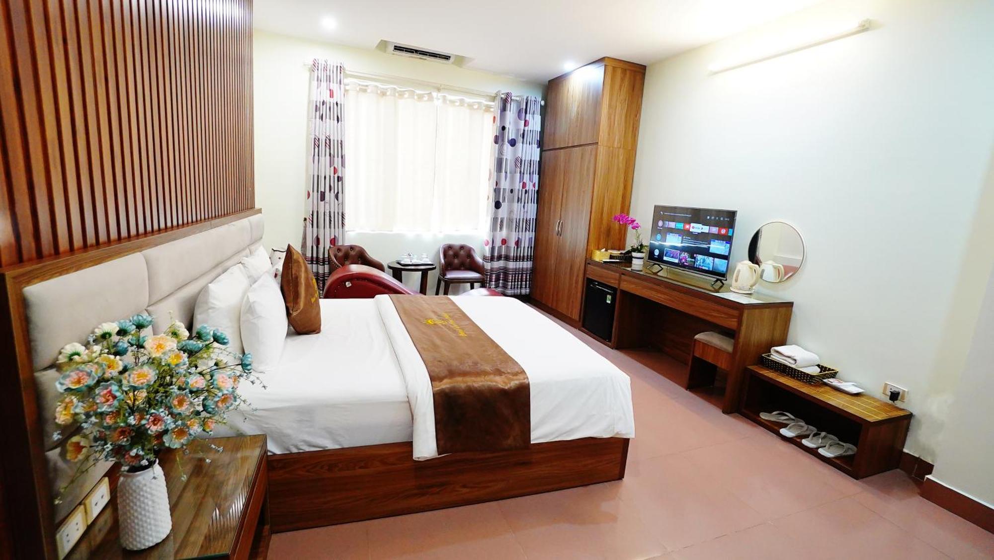 Ho Sen Xanh Hotel Hanoi Exterior photo