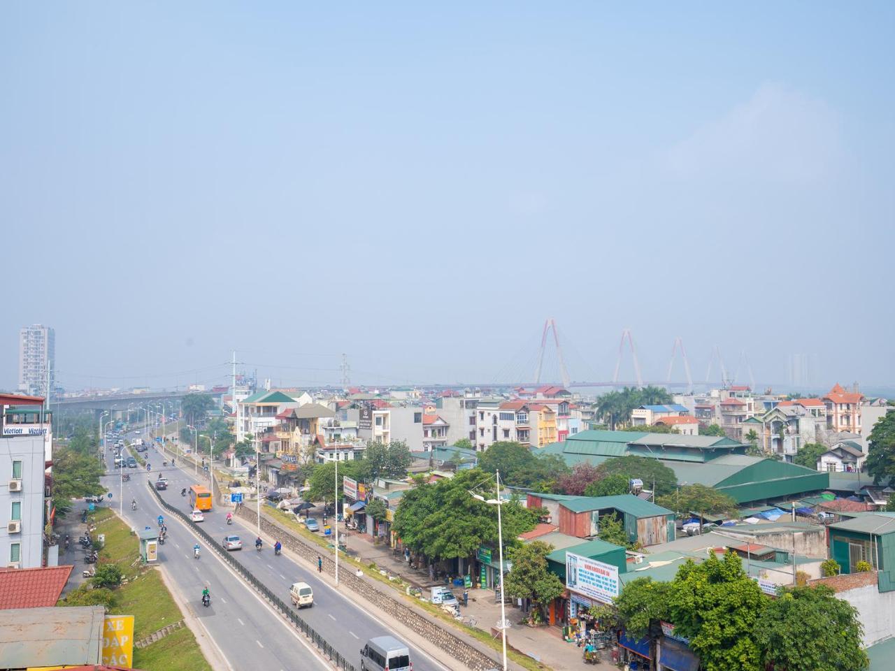 Ho Sen Xanh Hotel Hanoi Exterior photo